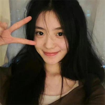女警察